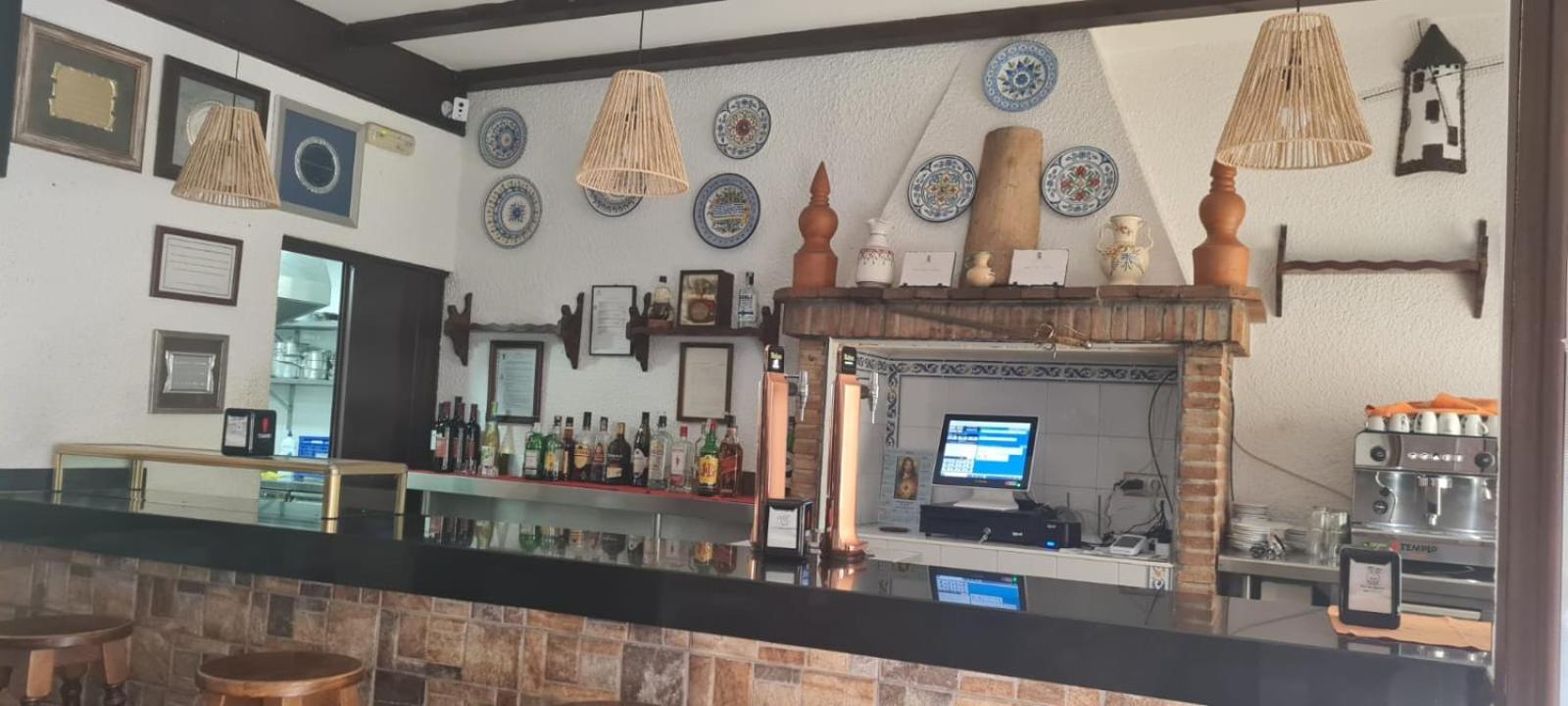 Hostal La Roda Villaluenga Экстерьер фото